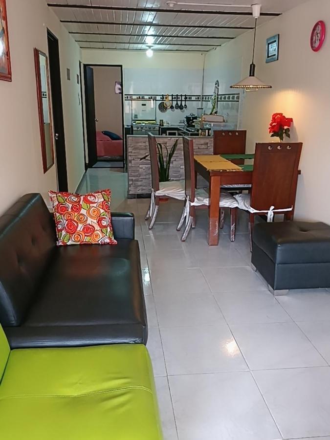 Acogedor Apartamento En Centro De Попаян Екстериор снимка